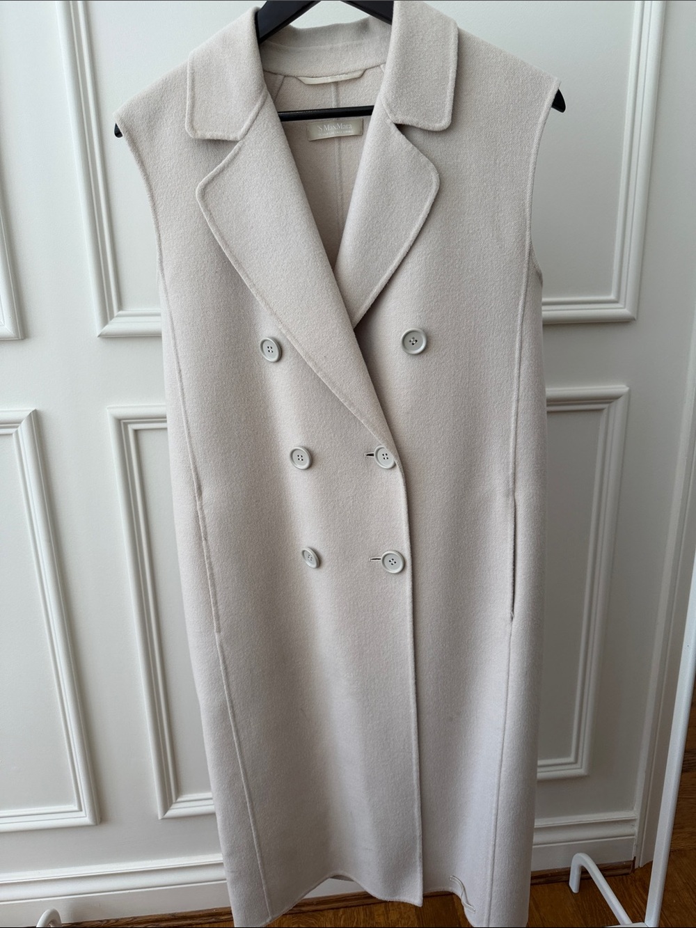 MaxMara Sleeveless Double-Breasted Vest Coat in Cream